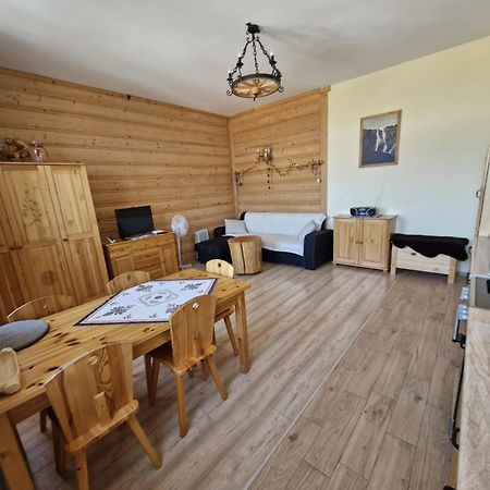 Apartamenty Na Szlaku Чарни-Дунаєц Екстер'єр фото