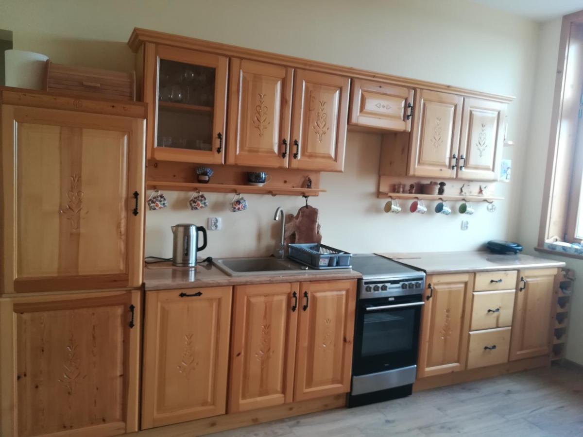 Apartamenty Na Szlaku Чарни-Дунаєц Екстер'єр фото